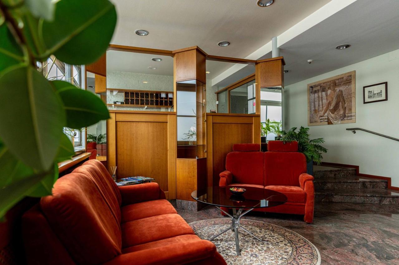 Hotel Am Roemerplatz Ulm Dış mekan fotoğraf