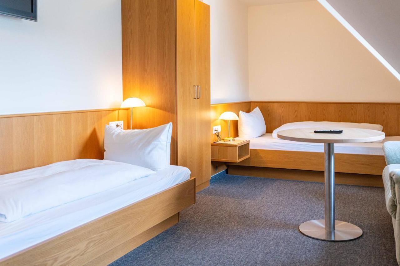 Hotel Am Roemerplatz Ulm Dış mekan fotoğraf