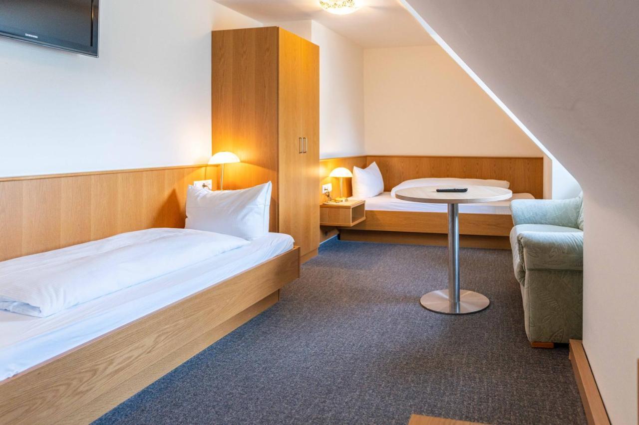 Hotel Am Roemerplatz Ulm Dış mekan fotoğraf