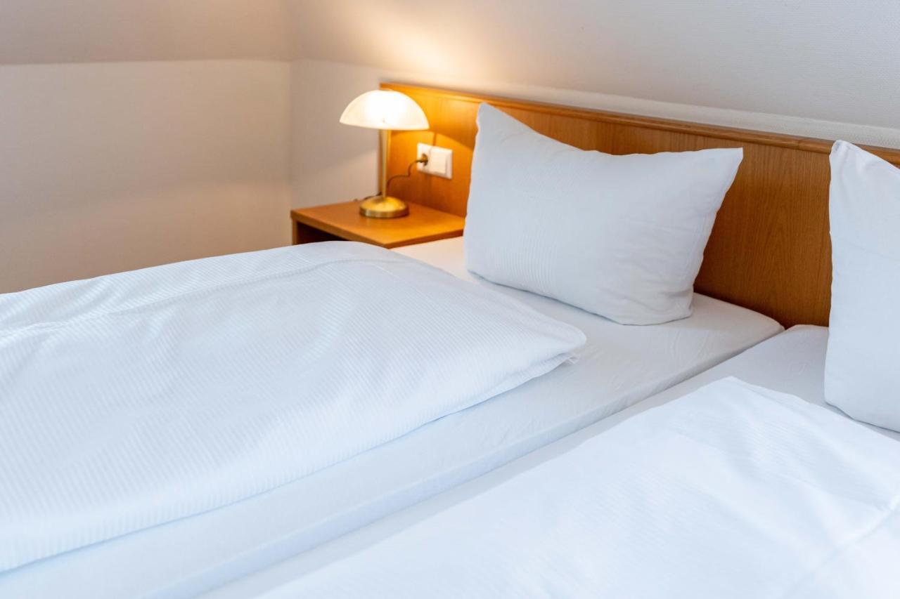 Hotel Am Roemerplatz Ulm Dış mekan fotoğraf