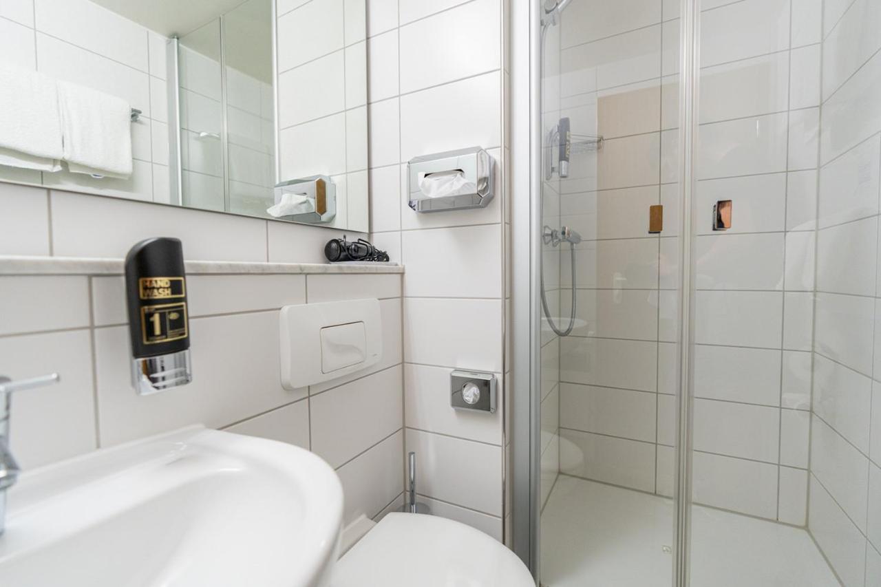 Hotel Am Roemerplatz Ulm Dış mekan fotoğraf